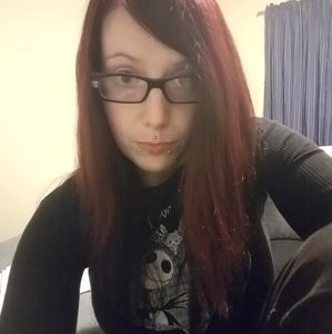 Meet your Posher, Elyse